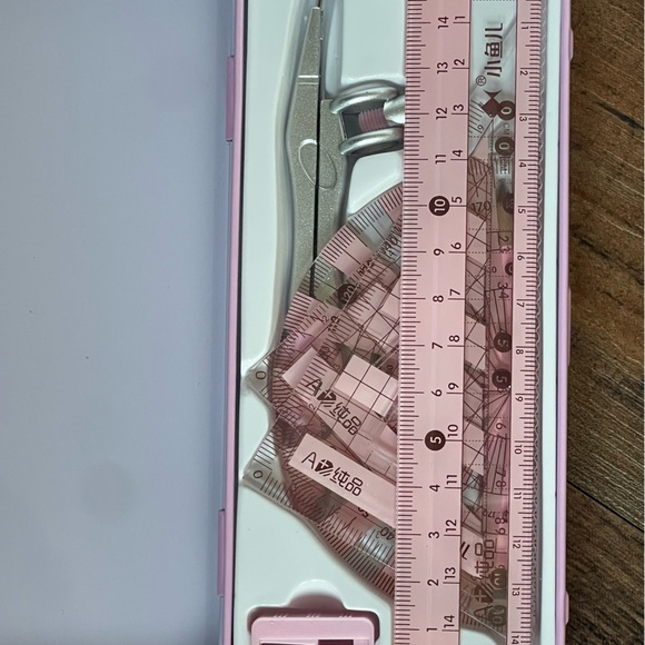 Pink Ruler and Measuring Set - Picture 4 of 6